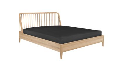 Spindle Bett Eiche Ethnicraft